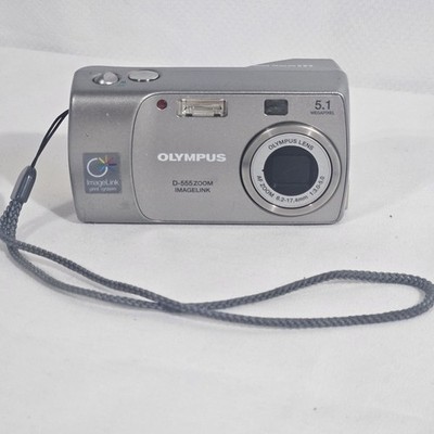 Olympus D-555 Zoom 5.1MP Digital Camera - Silver