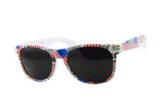 USA AMERICAN FLAG STARS STRIPES WHITE CLASSIC CASUAL SQUARE SUNGLASSES 80S RETRO