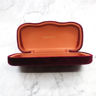 Gucci Tan Sunglasses with Red Velvet Case Gucci Red Velvet Case size Medium/Large Eyeglasses  main image 3