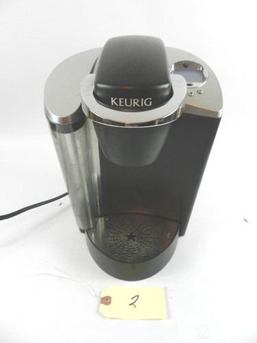 Keurig K60 Classic Single Cup Coffee Maker Black Silver with Reservoir FOR PARTS - Picture 1 of 9