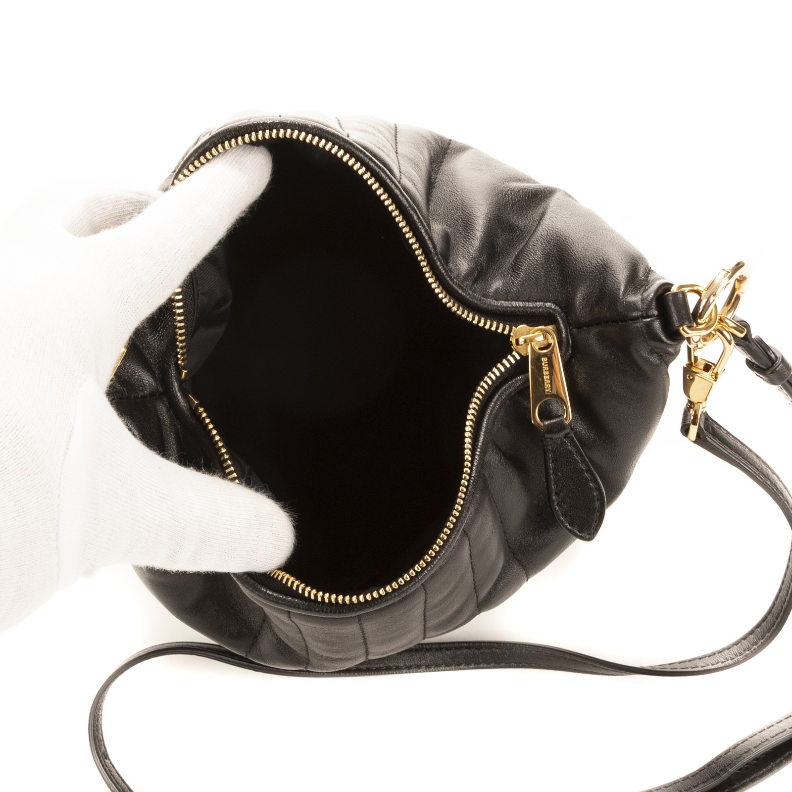 Burberry Black Lola Shoulder Bag Calfskin Leather image 7