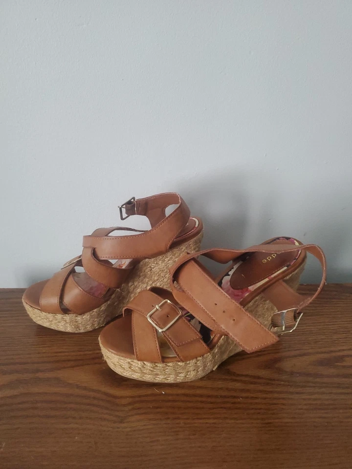 Zapatos de mujer Madden Girl usados talla 7,5 M Foto 3 de 4