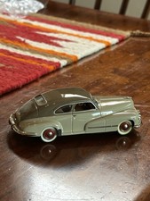Conquest Modelsnr.231947 Oldsmobile Series 76dynamic Cruiser 2dr Club Sedan
