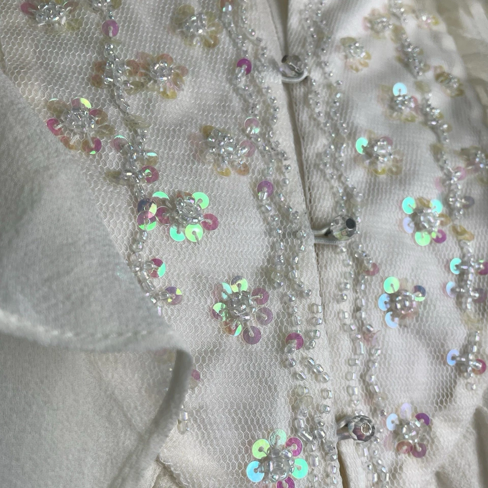 Blusa vintage Cache nueva con etiquetas Deadstock seda marfil lentejuelas cuentas volantes sirena Y2K XS Foto 2 de 4