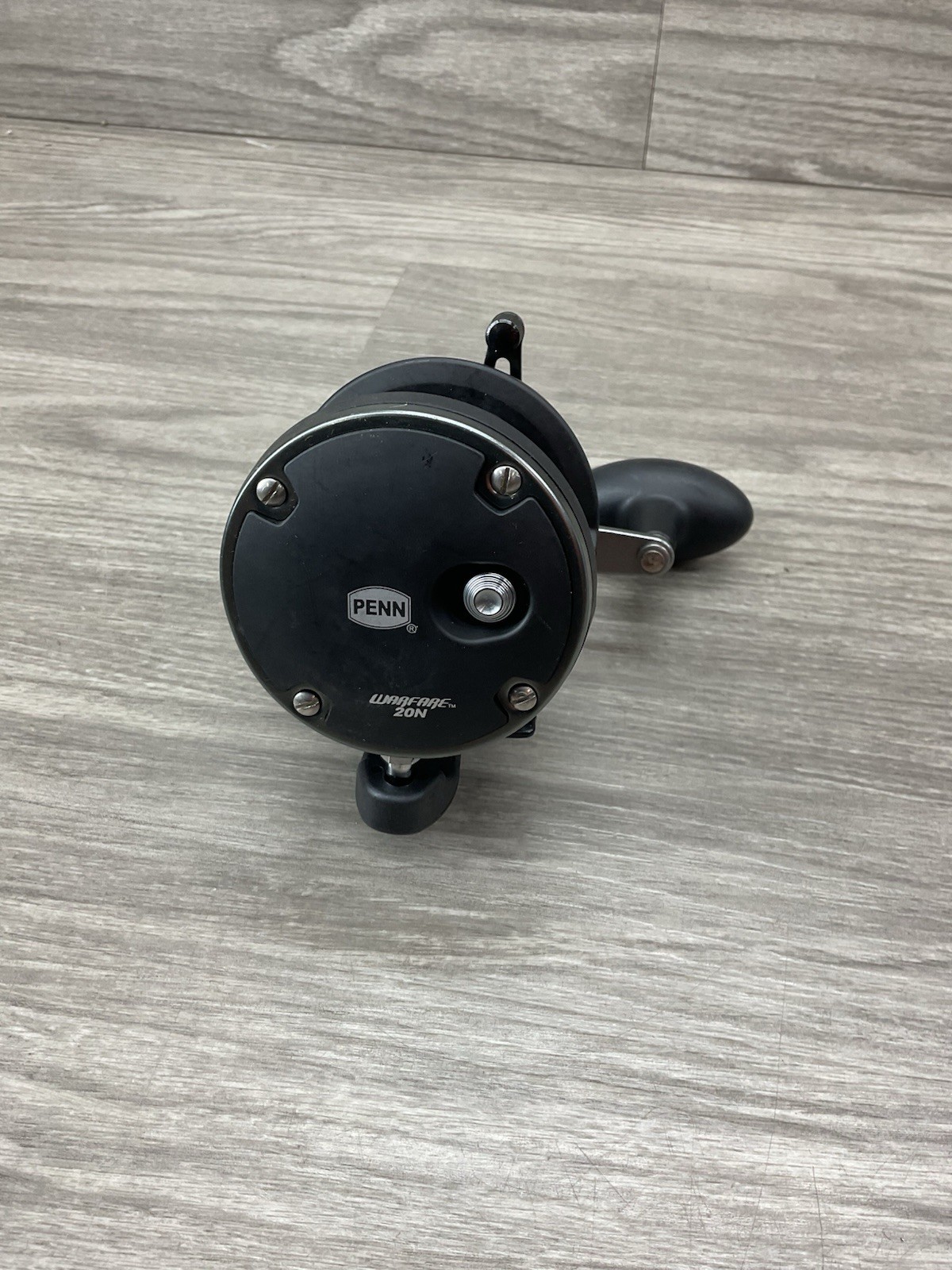 Penn Warfare Conventional Fishing Reel - WAR20N