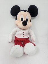 Disney Store Mickey Mouse Red Plush Valentine's Day Love Hearts