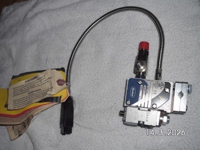 Nordson Auftragskopf NORDSON BCS-SLBS-01-CA HOT GLUE DESPENSER MODULE 8503690