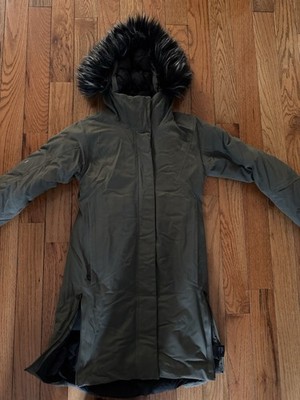 The North Face Women s Defdown Parka Down Jacket New Taupe Green XS Goretex
