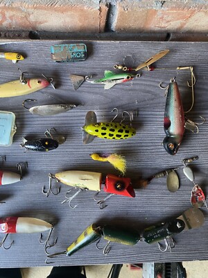 Lot Of 40 Vintage Fishling Lures/Hooks/Equipment