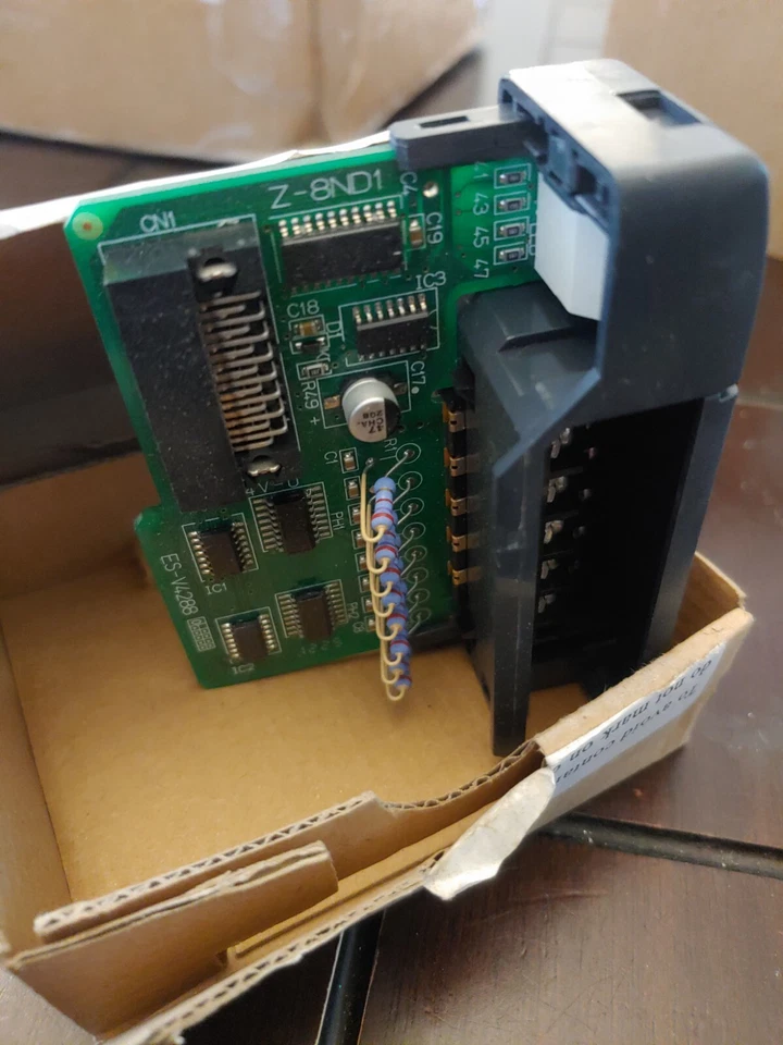 MÓDULO DE ENTRADA PLC DIRECT D2-08ND3 8PT 12-24VDC Foto 2 de 3