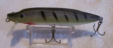 VINTAGE UNKNOWN PIKE LURE 6/17/20P   3-7/8"  POSSIBLY DAM ? LOT B 