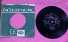 THE BEATLES SHE LOVES YOU 1963 FIRST PRESSING + ORIGINAL SLEEVE