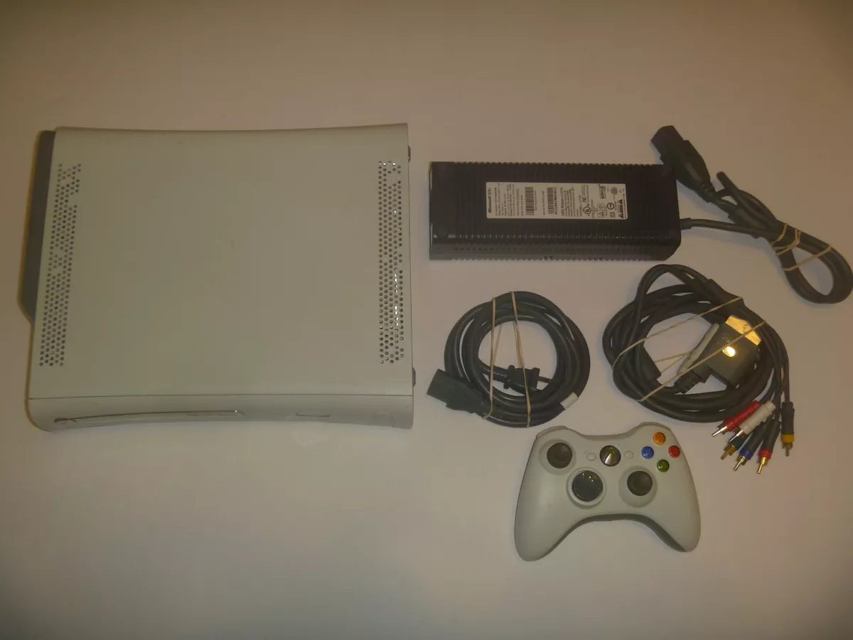 Xbox 360 Pro 20 GB Video Game Systems Console Microsoft White Very Good 6Z