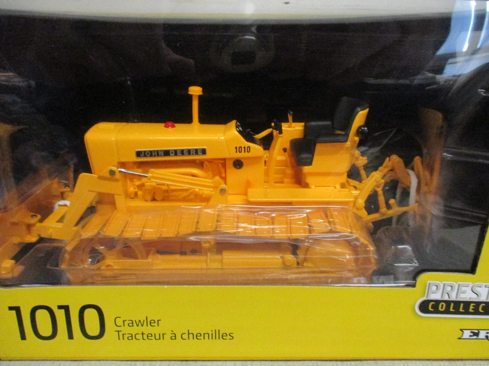 2023 John Deere Model 1010 Toy Crawler "Prestige Collection" 1/16 Scale, NIB - Image 4 of 4