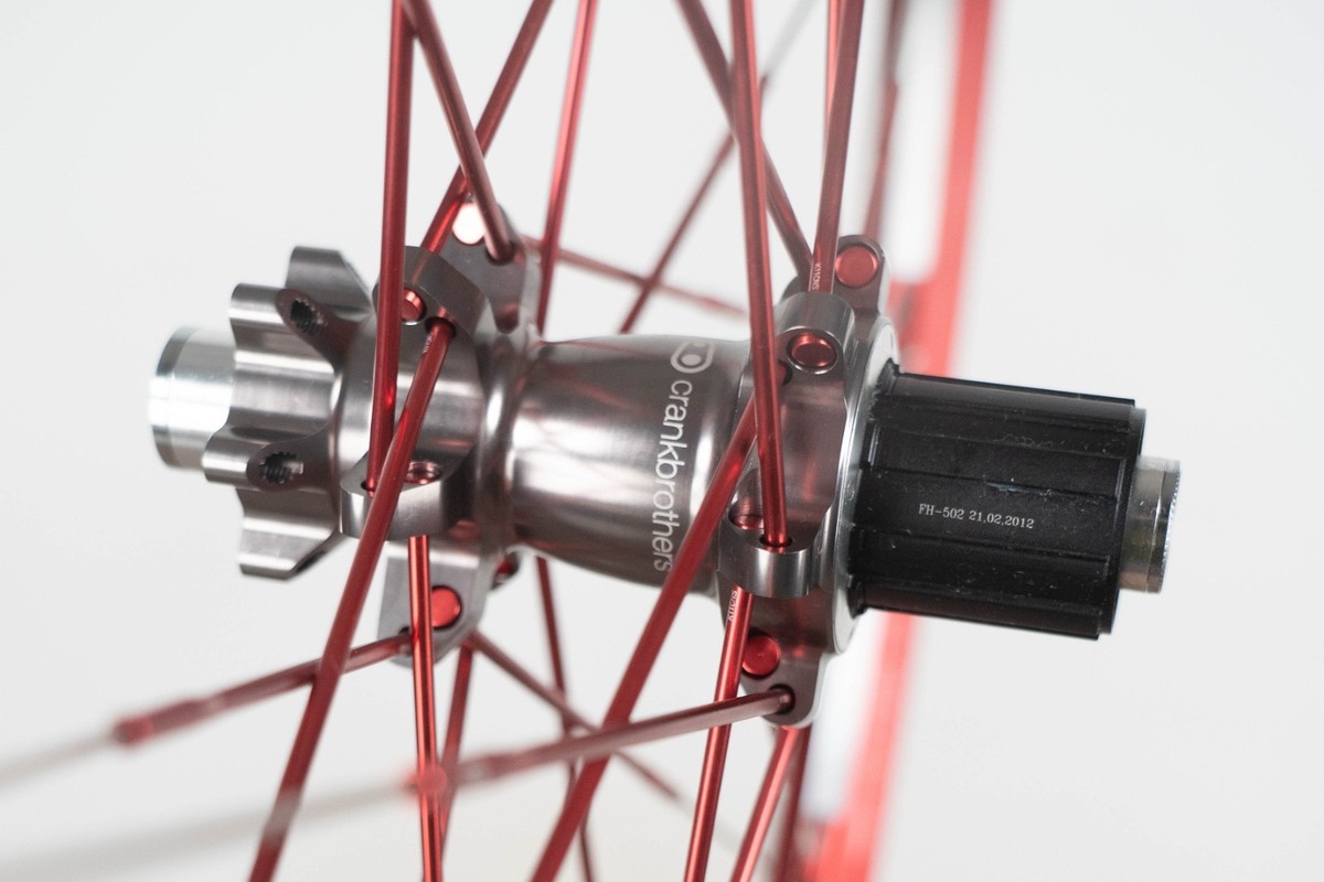 NOS CRANKBROTHERS OPIUM 3 DH RACE DISC WHEELSET MTB CLINCHER