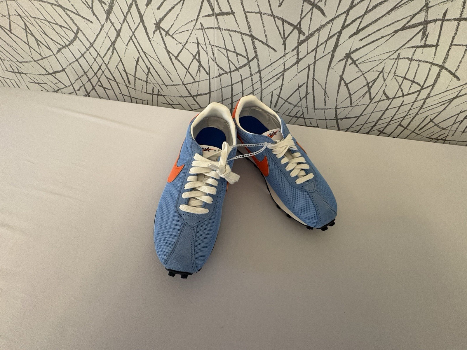 Nike Women's LD-1000 Nike Blue Orange White , Suede Rubber Athletic Sneakers thumbnail 3