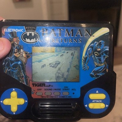 Vintage Tiger Electronic Batman Returns Handheld 1988 Tested Works No Back Cover