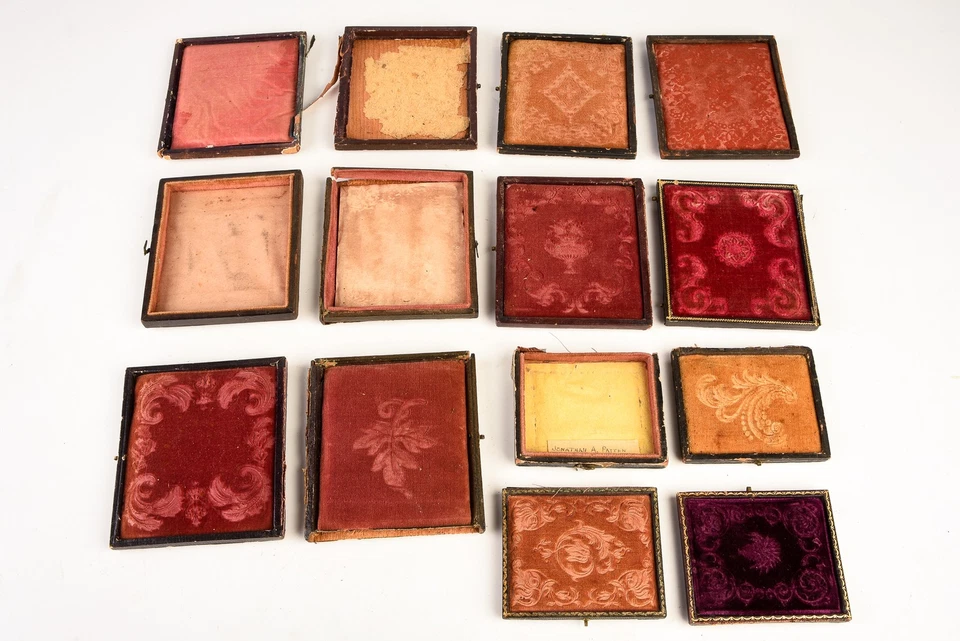 Daguerreotype or Ambrotype Compressed Wood Composite Union Case Parts V27 - Image 2 of 4