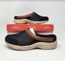 Women's 6W Easy Spirit Baye7 slip on mules in black shoes 6 Wide