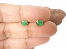 Green Round  EMERALD  Sterling  Silver  925  Gemstone Stud earrings -  5 mm 