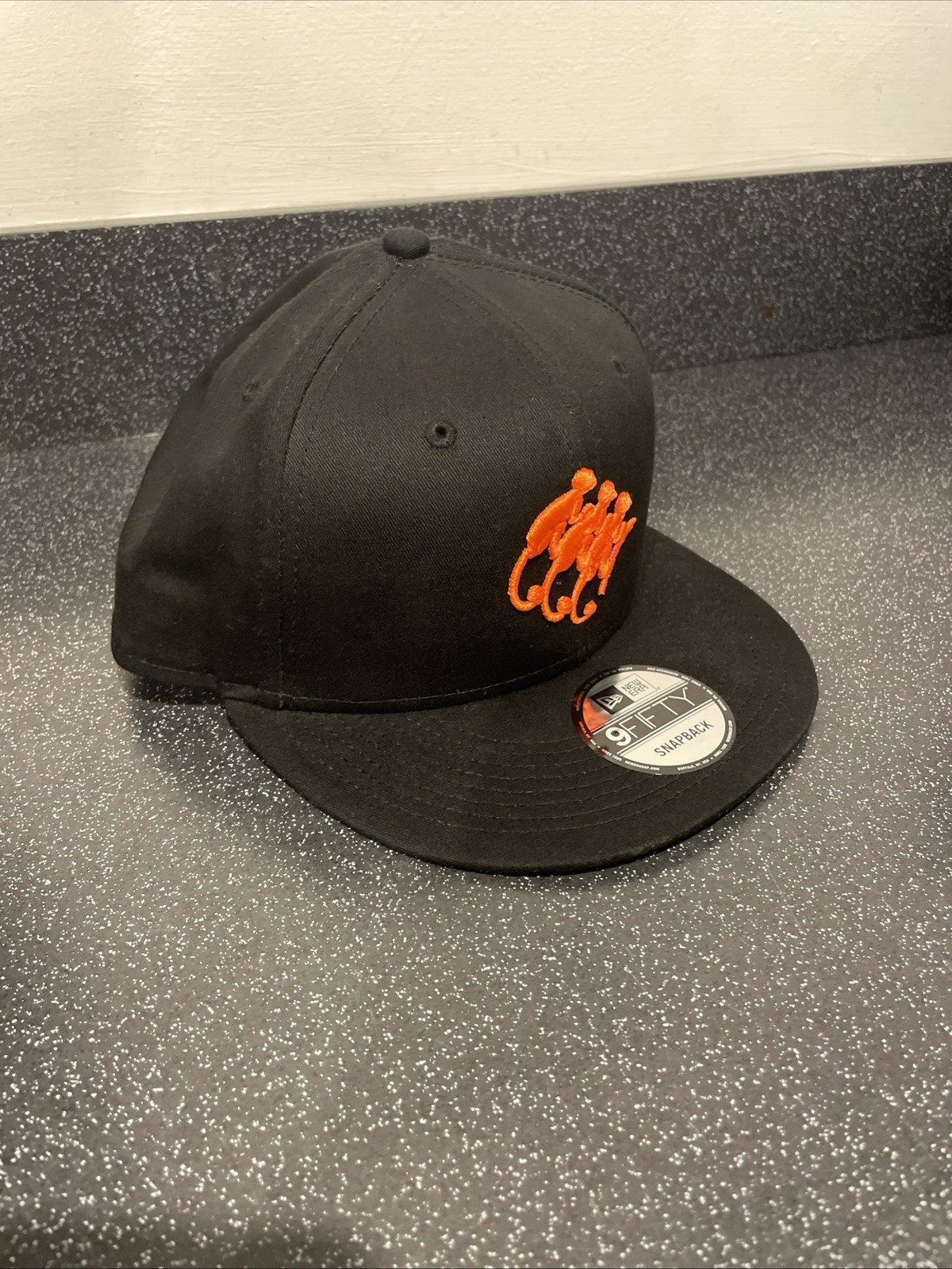 Sombrero de hombro de mono raro NewEra 9FIFTY talla única para la mayoría