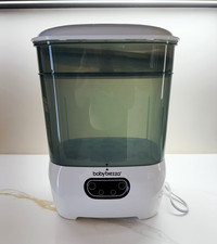 Imagen de Baby Brezza Electric Baby Bottle Sterilizer w/ Removable Tray, White/Gray