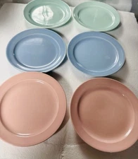 Lu Ray Pastels USA Dessert Ceramic Plates Ca 1940  Lot Of 6 - 6.25 In