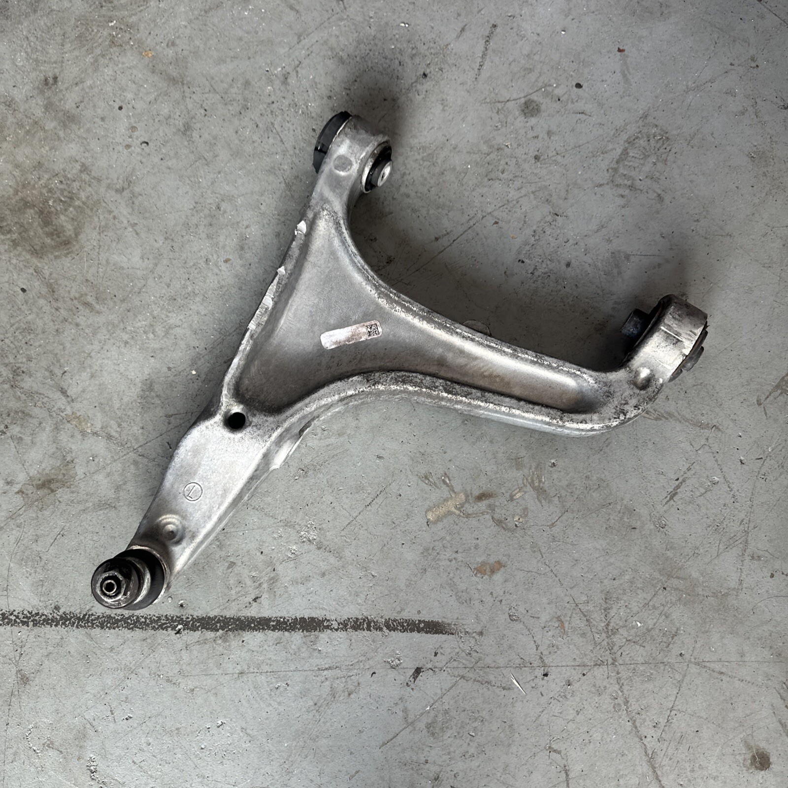 2014 - 2024 MASERATI GHIBLI FRONT LEFT SIDE LOWER CONTROL ARM OEM Part