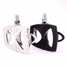 MKS GR-10 Alloy Racing Track Fixed Gear Wide platform Bike Pedal Black / Silver