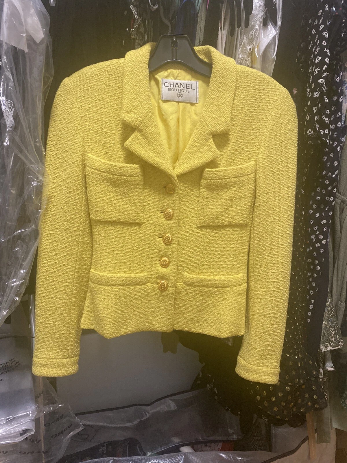 Giacca in tweed gialla Chanel XXS RARA Donna o Adolescente. Storditore giorno a sera!