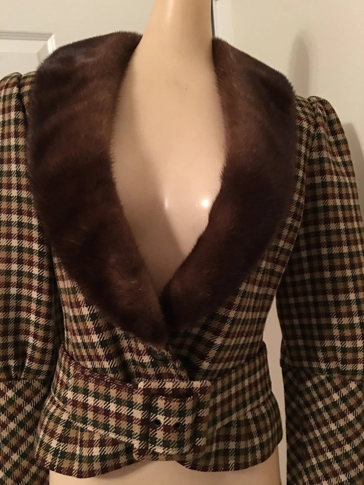 Chaqueta de mujer Valentino marrón ribete de piel talla 8 Foto 2 de 4