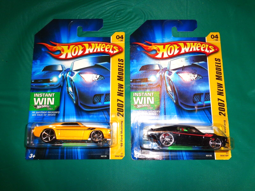 Hot Wheels 2007 New Models Yellow & Black Variation '69 Ford Mustang #4 1:64
