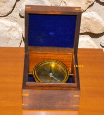 Vintage Brass Gimballed Compass – Nautical Maritime Style for Outdoor Adventures
