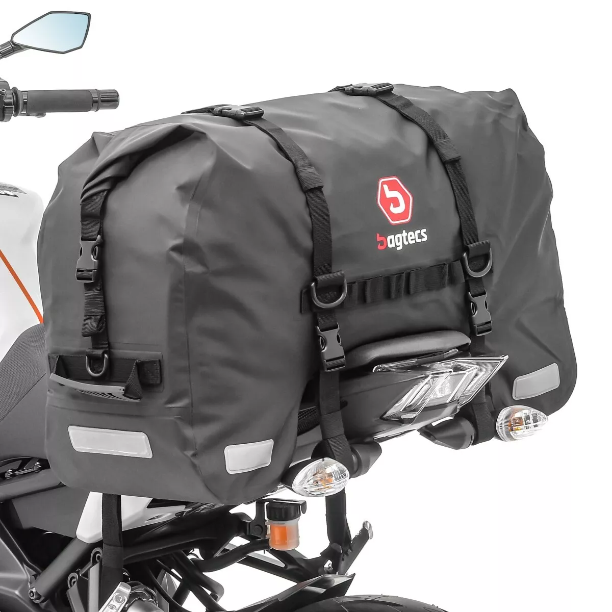 Aprilia tuono v4 hotsell 1100 factory luggage