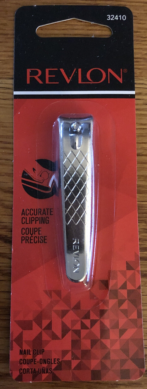 Revlon Compact Mini Nail Clipper with Curved Blades for Precise Trimming-image