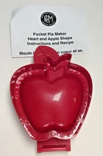 R&M Pocket Pie Maker/Apple Shaped Hard Plastic
