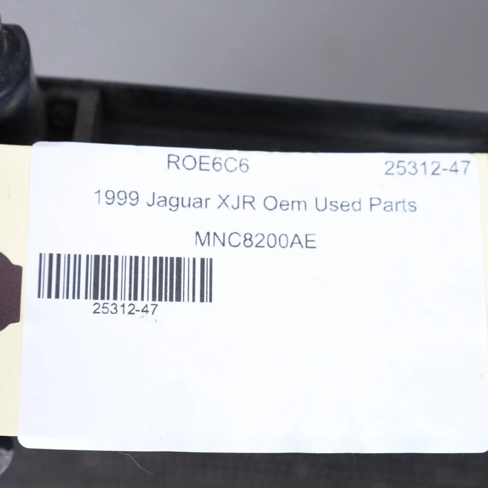 1998-2003 Jaguar XJR XKR Intercooler MNC8200AE OEM Used Foto 3 de 4