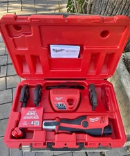 Milwaukee 2473-22 M12 Force Logic Press Tool Kit w/Jaws