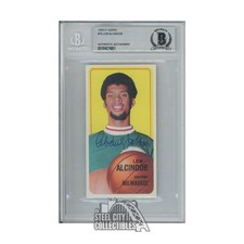 Lew Alcindor Autographed 1970-71 Topps Basketball Card #75 - BAS (Abdul-Jabbar)