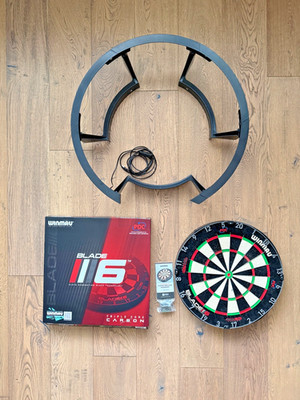 Winmau Blade 6 Carbon Triple Core Dartboard komplett *OVP* +  XQ Max Led Ring