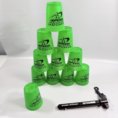 Speed Stacks Set Of 11 Green With Carry Handle
