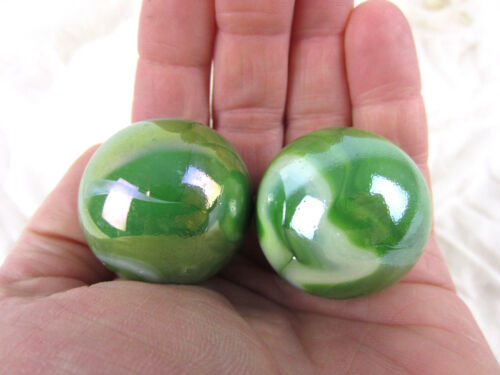 2 BOULDERS 35mm FUNGUS Marbles glass ball Green White Iridescent LARGE Swirl - Picture 1 of 4