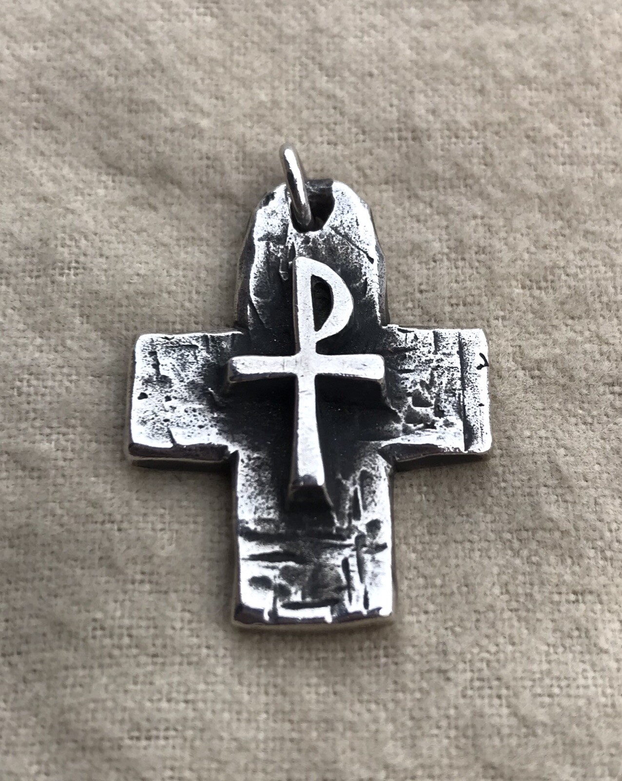 JAMES AVERY RETIRED 1973 3D HEAVY CARVED CHI RHO PAX … - Gem