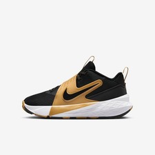Nike Team Hustle D 12 Big Kids' Basketball Shoes Black/Meta
