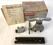 RIDGID No. 457 45° Flaring Tool Set w/ Bonus Tubing Cutter – Original Box & Manu