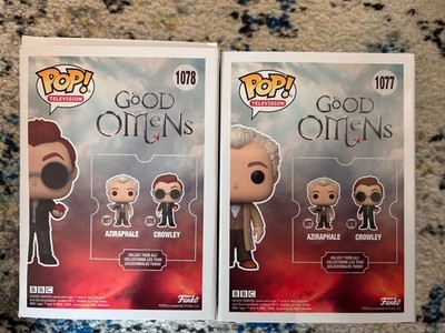 Good Omens pop funko Aziraphale with book and Crowley with apple