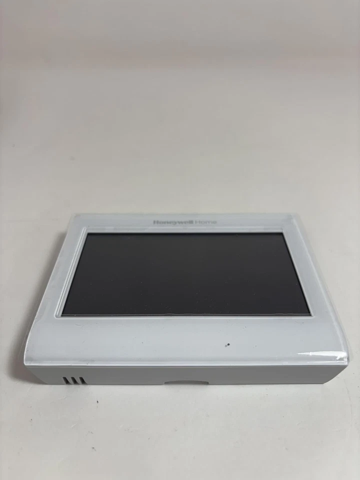 Honeywell Home Smart Color Wi-Fi Programmable Touch Screen Thermostat - Image 2 of 4