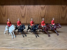 Vintage Britains Ltd Set 1349 Royal Canadian Mounted Police - 5 Figures