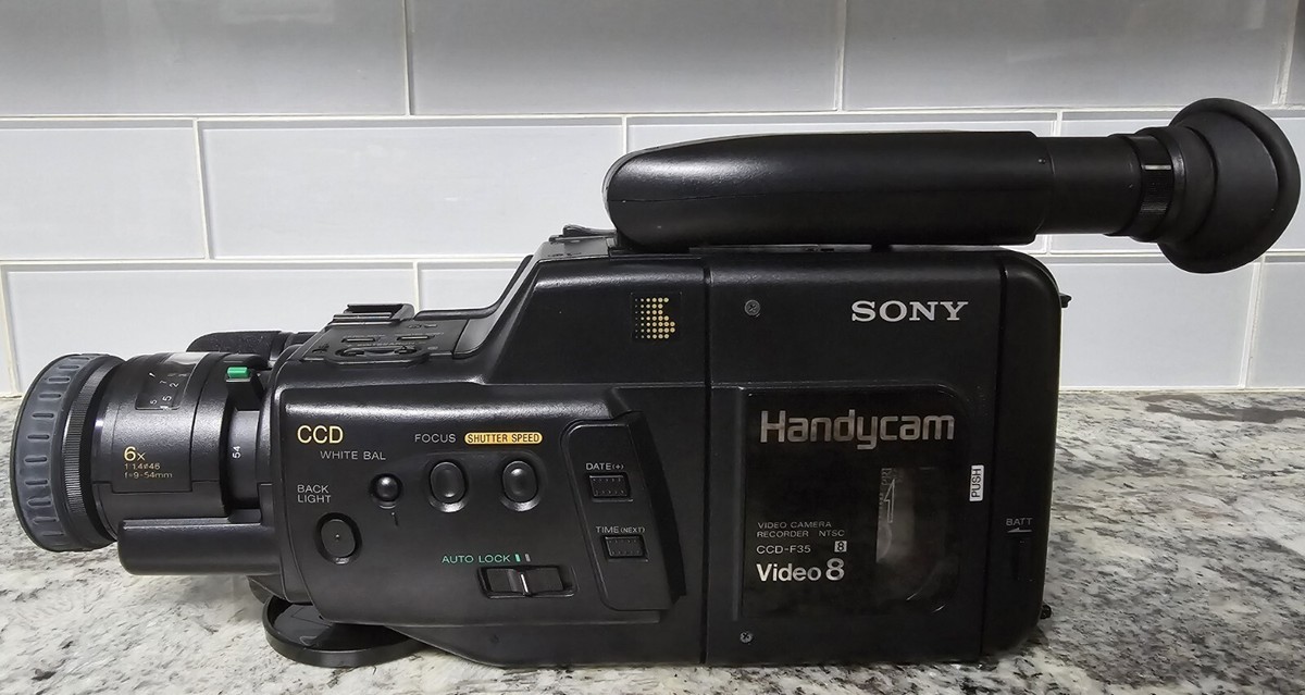 SONY ―CCD-V 800 SONY CCD-V800 Handycam HI8 Video8 Camcorder Not-work Japan