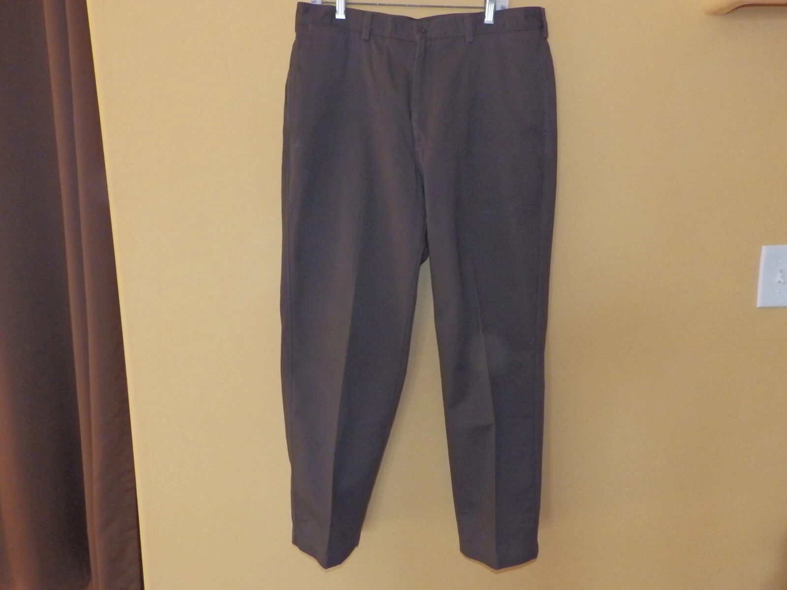 SAVANE BROWN KHAKIS PANTS MENS 36" X 30" FLAT FRONT STRAIGHT LEG